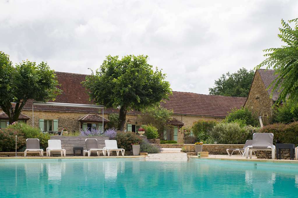 Hotel De La Ferme Lamy Meyrals Exterior foto